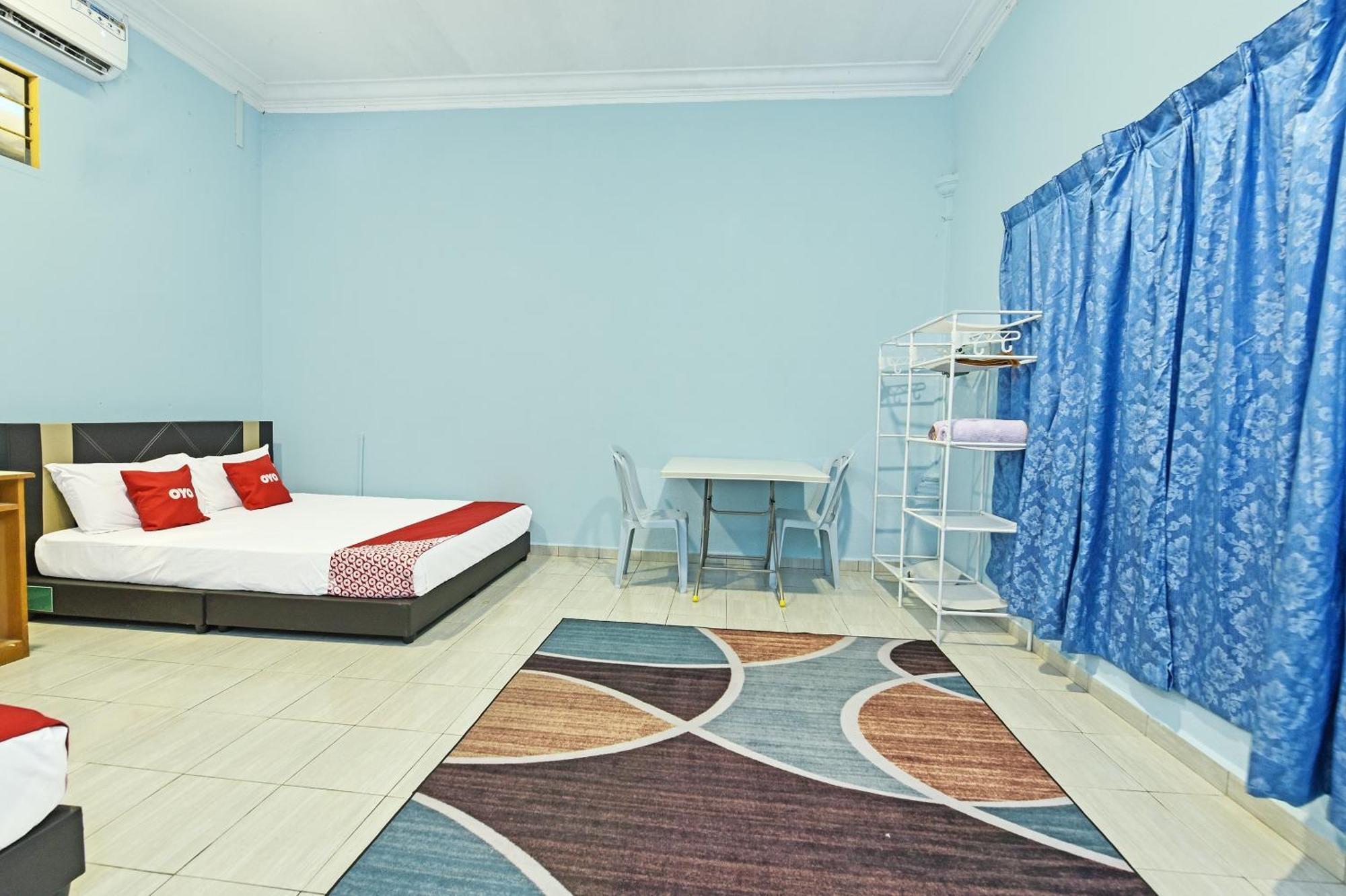 Oyo 90551 Zn Mix Homestay & Roomstay Kampung Raja 外观 照片